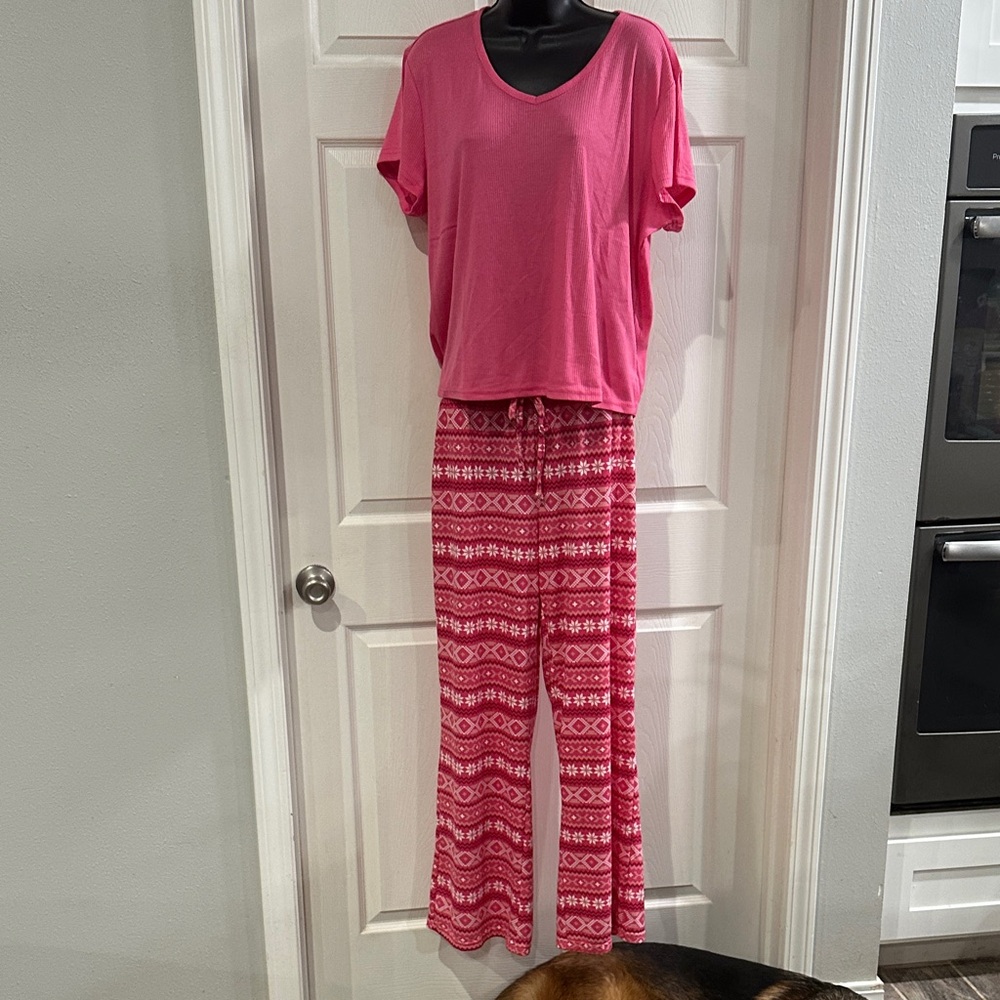 Pink Muk Luk Women's Pajama Set
